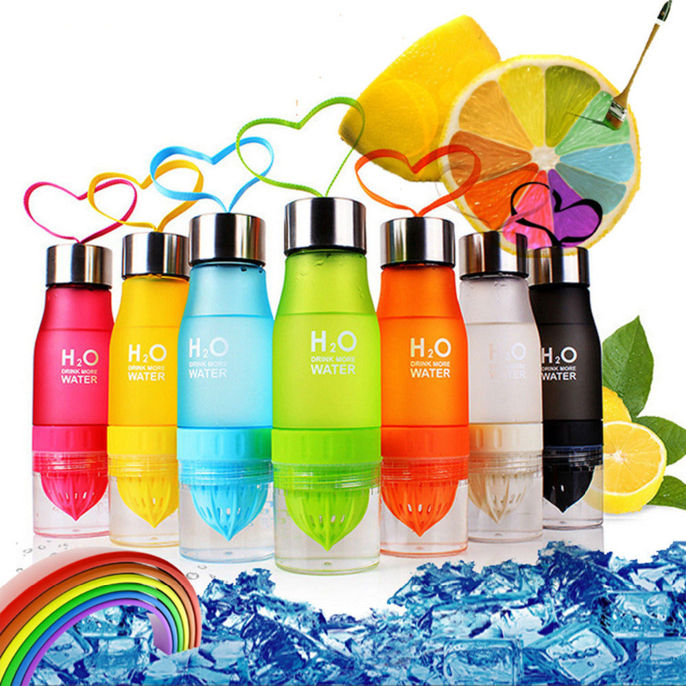 Bouteille d'eau d'infusion de fruits H2O